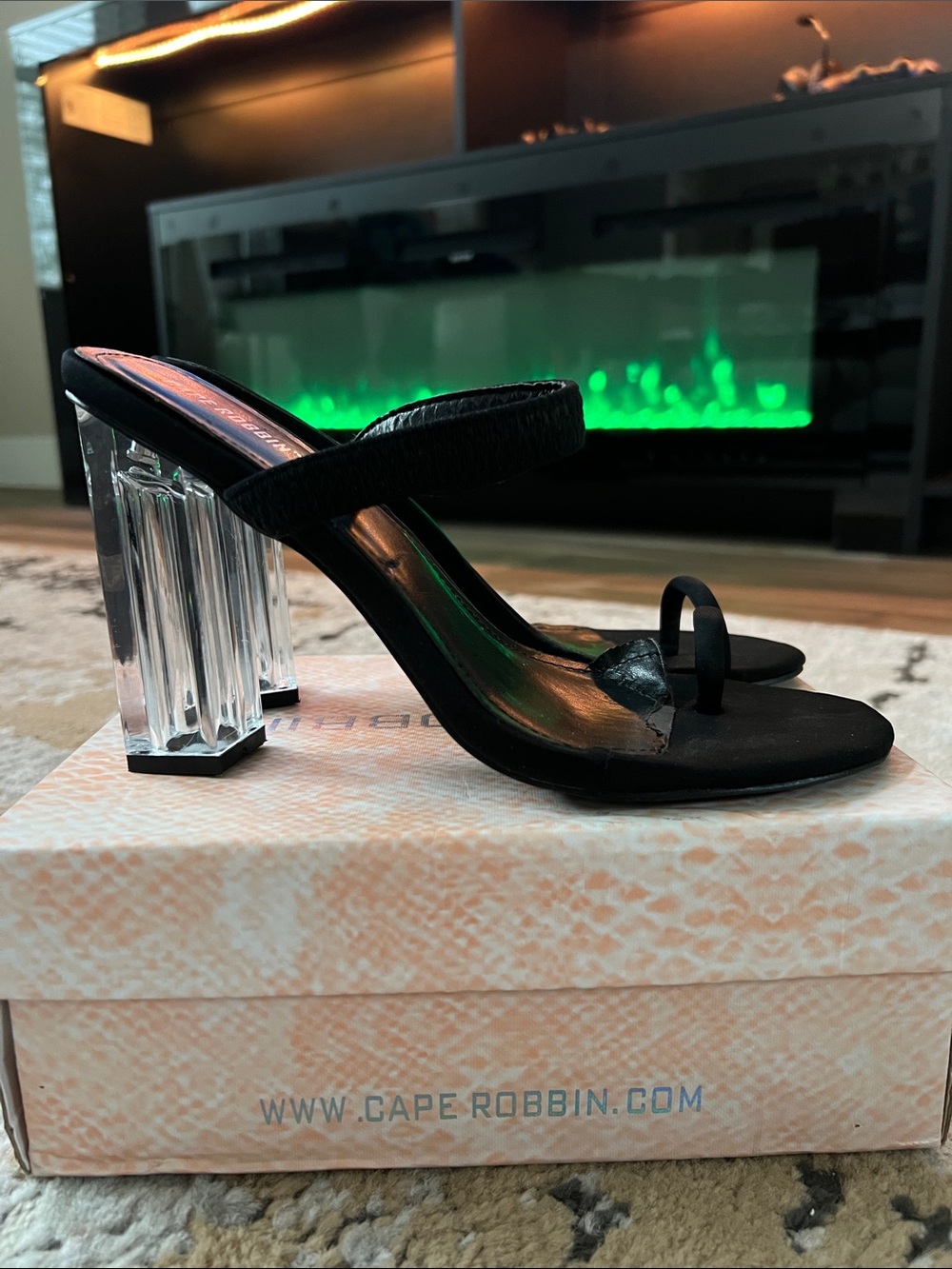 Cape Robbin Block Heeled Sandals